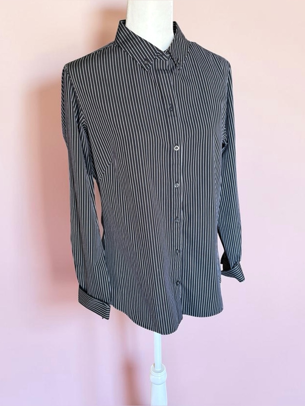 CUTTER BUCK Woman’s Black/White Pinstripe Blouse. NWT. Size: L. $25.